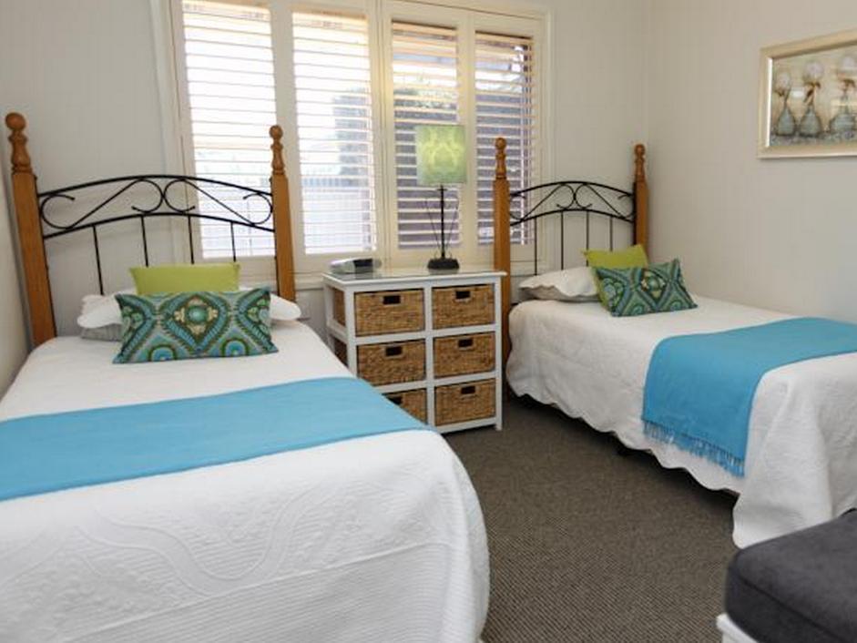 Country Apartments دوبو المظهر الخارجي الصورة